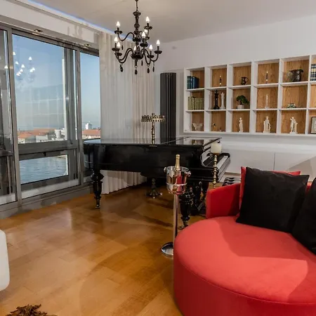 Niblue Seaview Apartamento Tesalónica