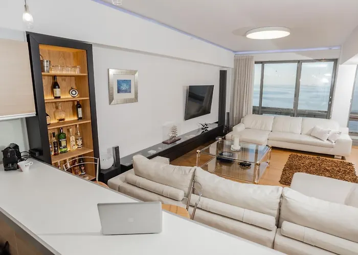 Niblue Seaview